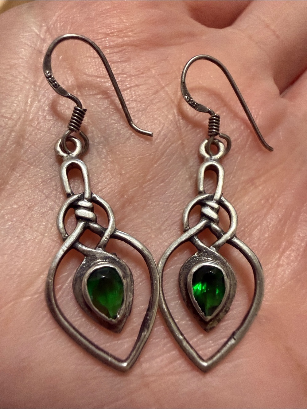 Lovely Sterling Silver 925 Dangling Drop Earrings with Green Teardrop Stone